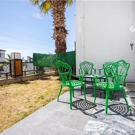 Apartmán Unique House With Backyard And Walking Distance To The In Bodrum, Mugla